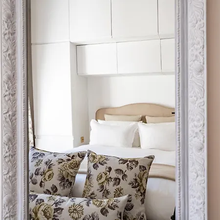 Elegant Luxury On Champs Elysees 公寓